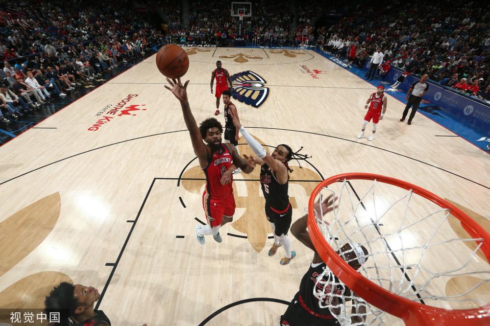 经验丰富的 经验丰富的