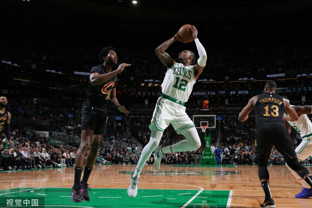 每位球员都 每位球员都