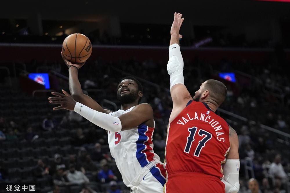 让詹姆斯保 让詹姆斯保