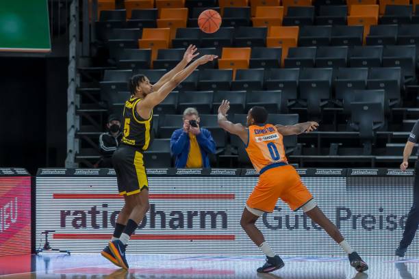 显然有着同 显然有着同